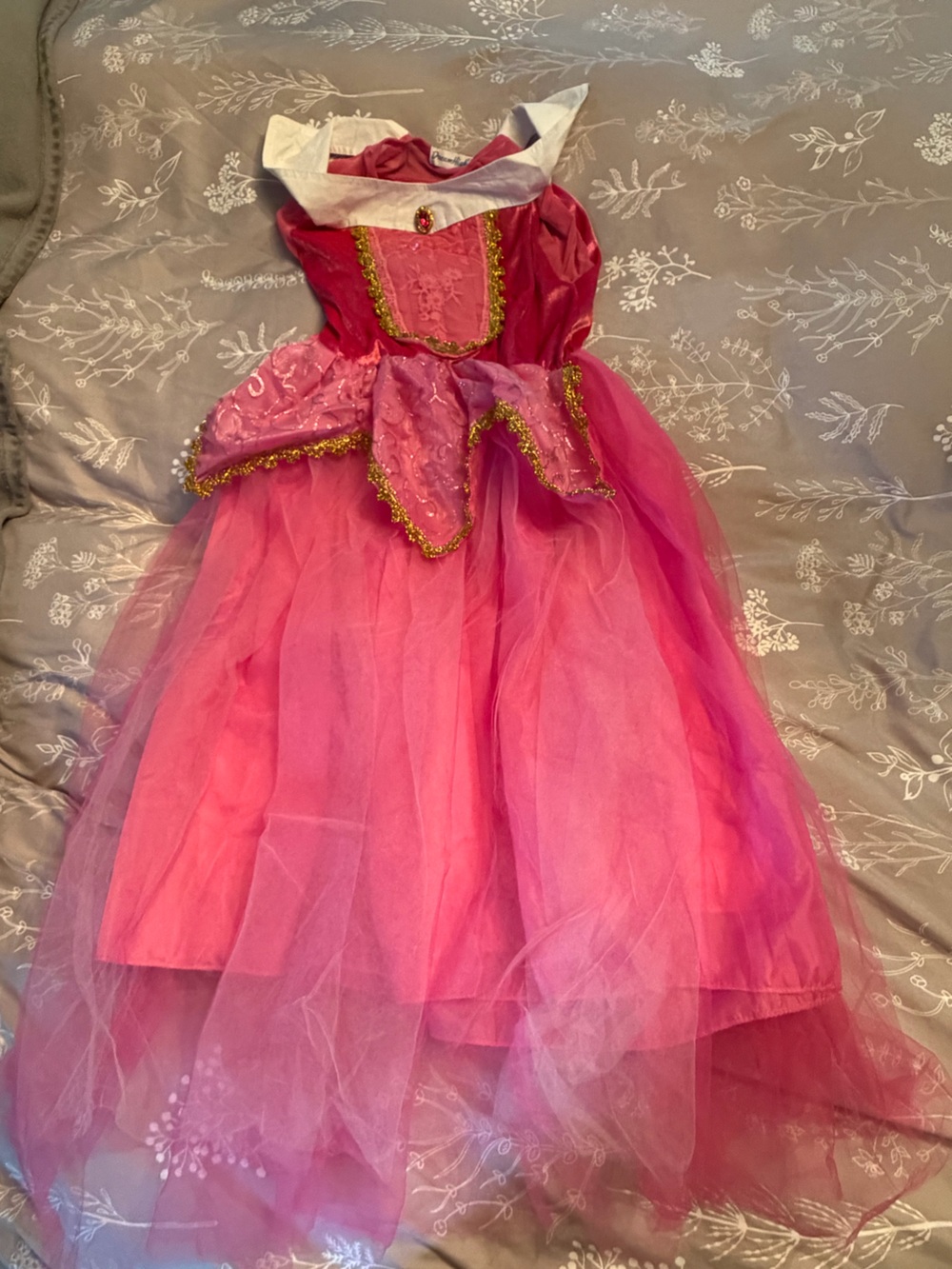 Girls Pink Sleeping Beauty Princess Costume Dress with Gold Trim Size 8 (140)
